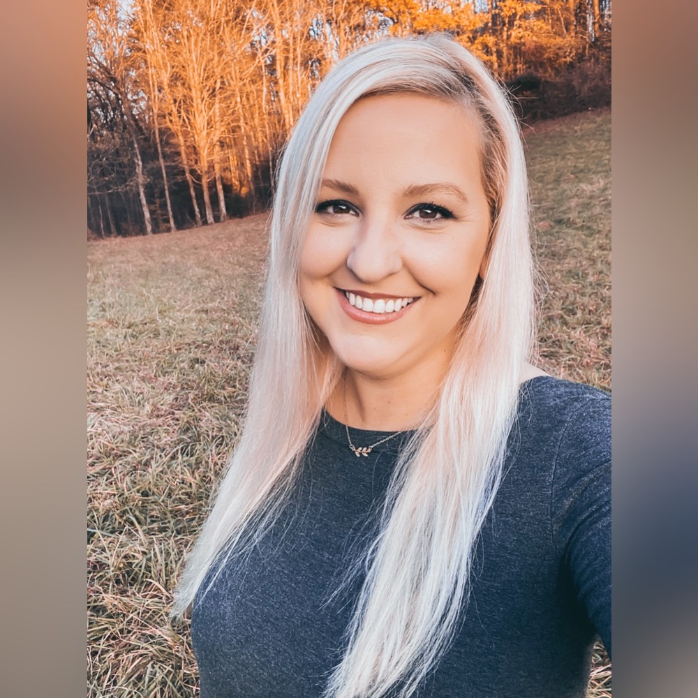 Meet your Posher, Briana